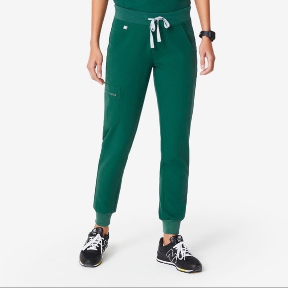 FIGS Hunter Green Zamora Jogger size L